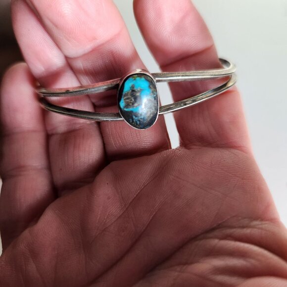 Navajo Old Pawn Sterling Silver Cuff Bracelet With Turquoise Stone & Double Band - Picture 3 of 5